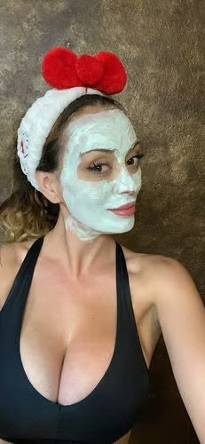 Green tea mask ~ Cleanse, tighten, and glow in  just minutes.